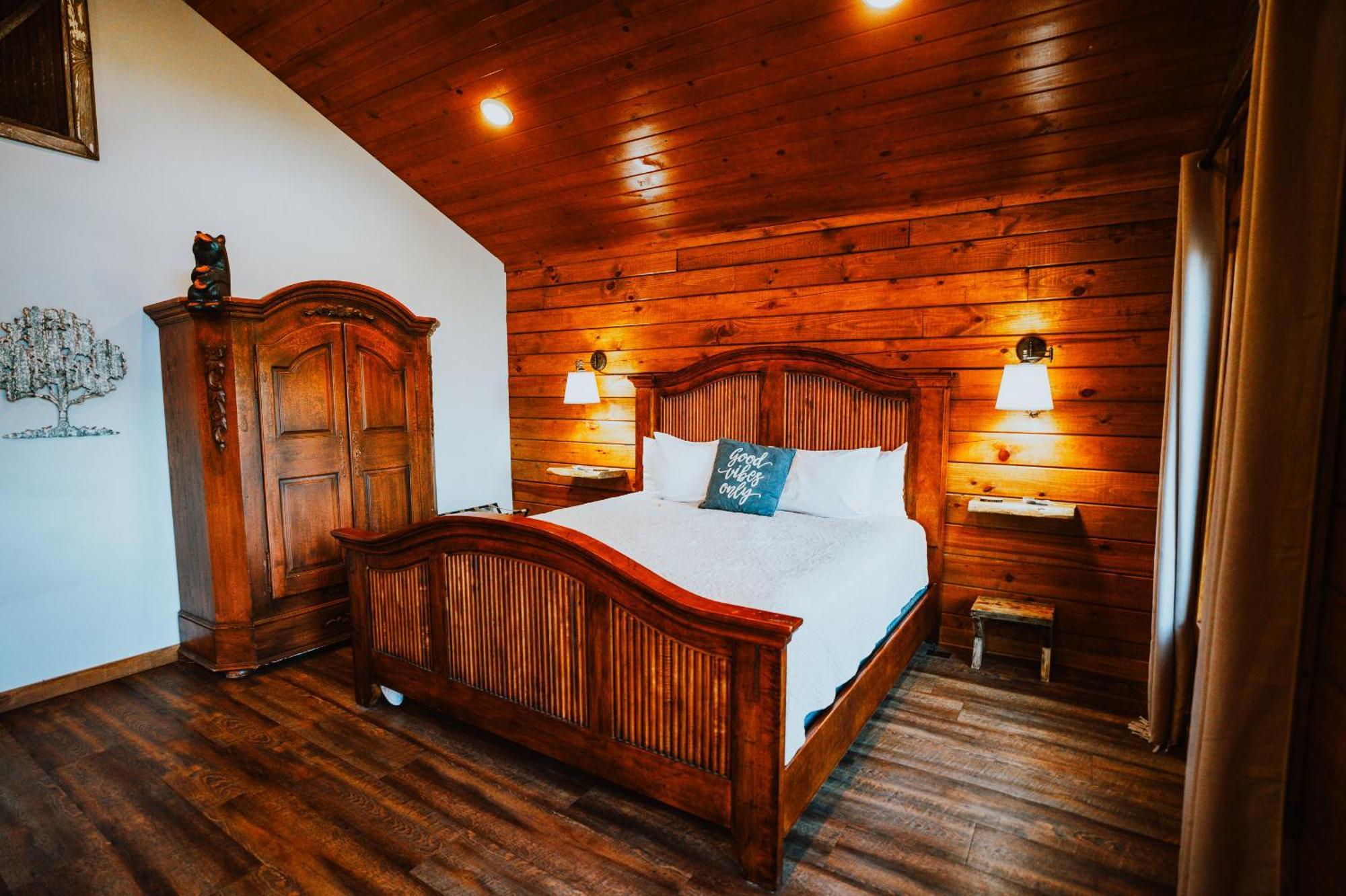 Hotel Starlight Haven Hot Springs Zewnętrze zdjęcie